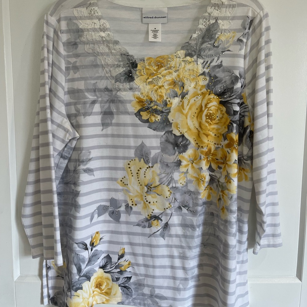 Alfred Dunner 3/4 sleeve top
